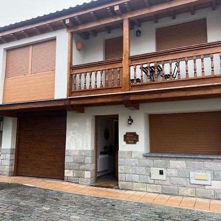 Casa Moises En Bimenes Villa Eksteriør billede