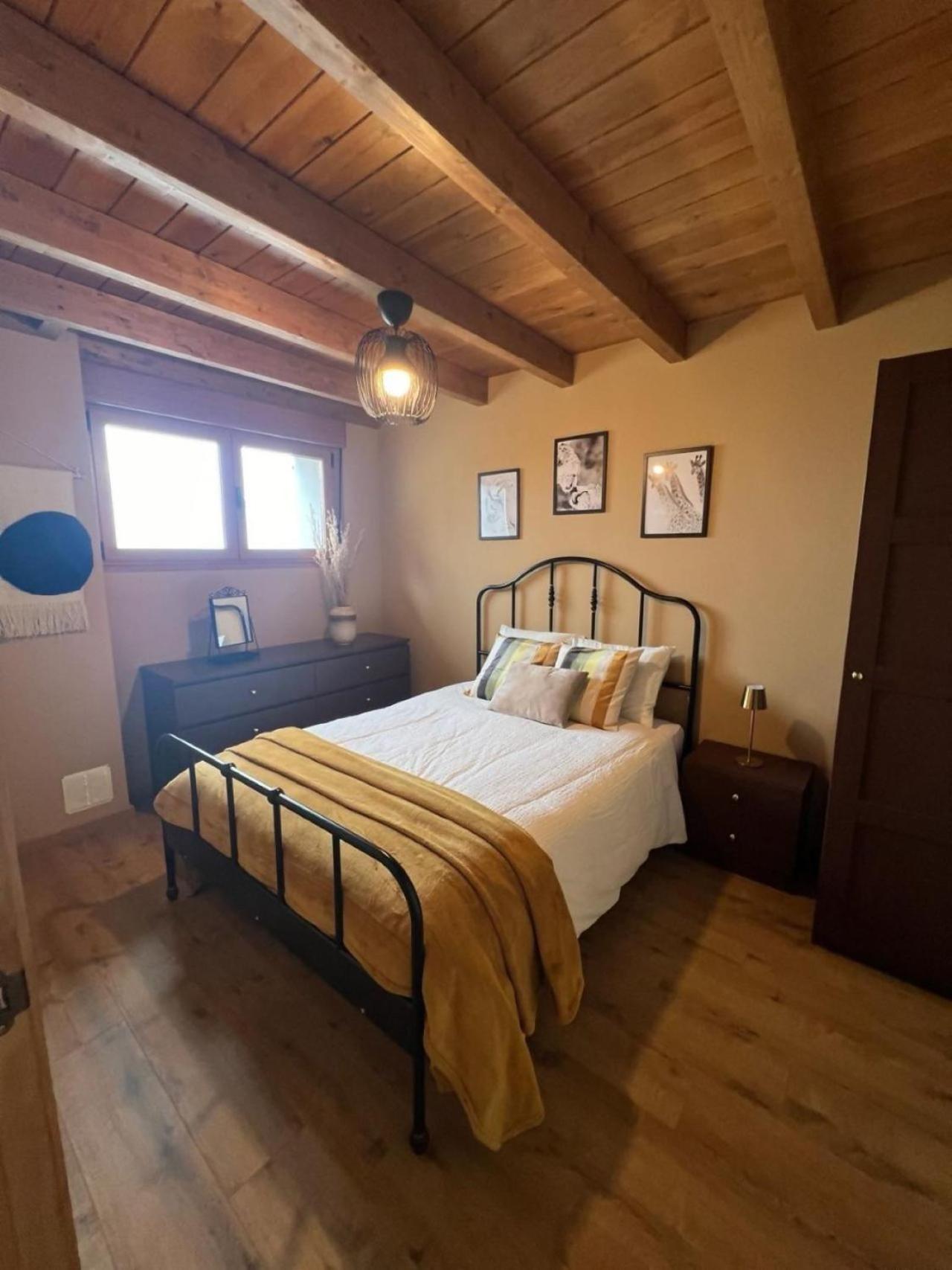 Casa Moises En Bimenes Villa Eksteriør billede